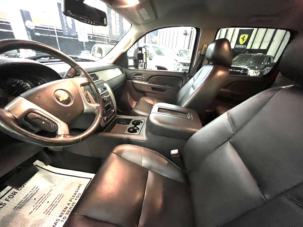 Chevrolet Silverado 3500HD LTZ Crew Cab 4WD 2013