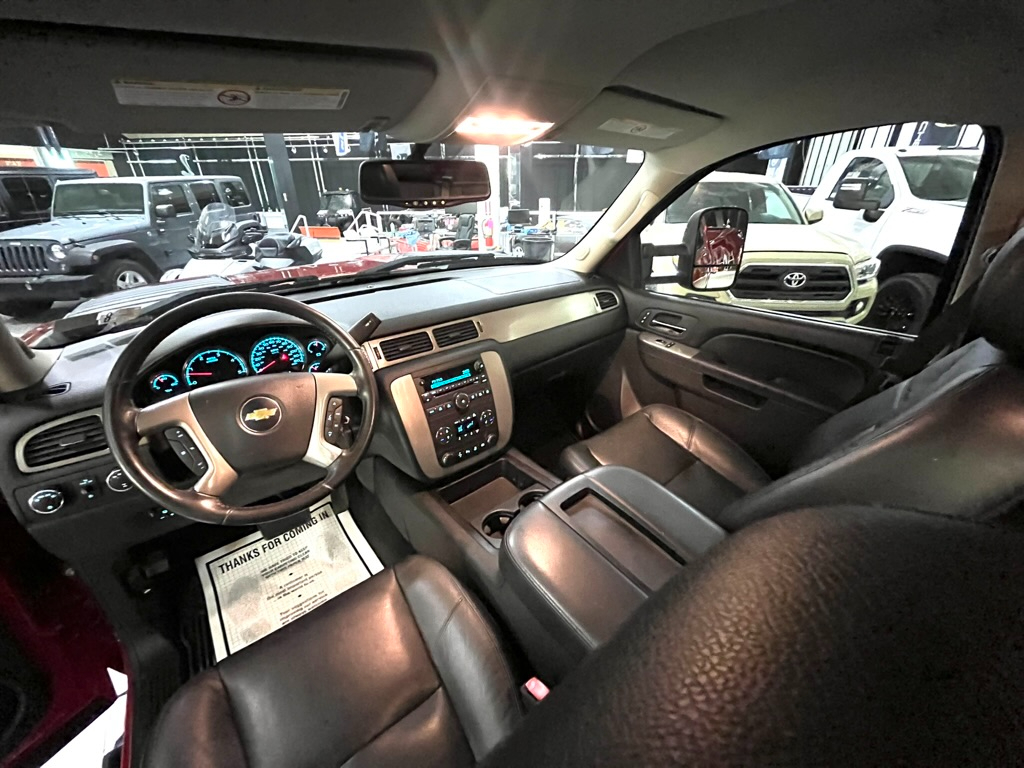 Chevrolet Silverado 3500HD LTZ Crew Cab 4WD 2013