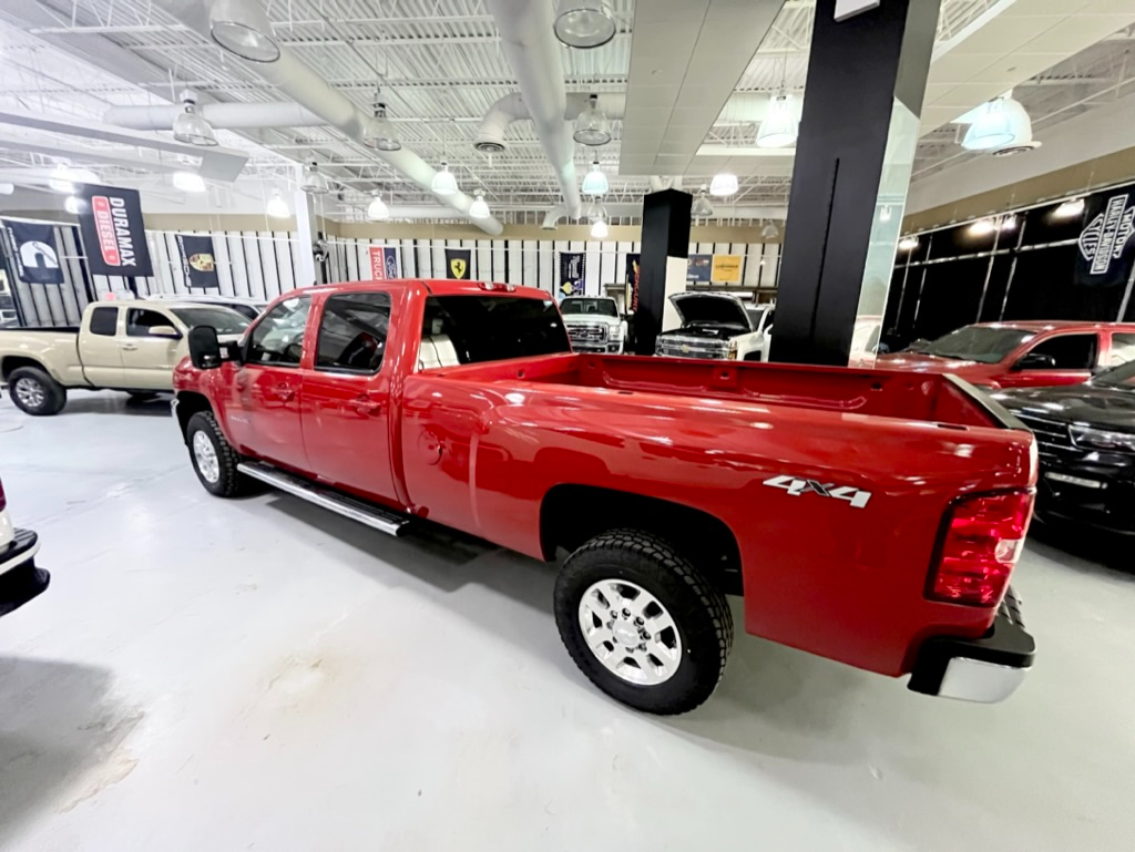Chevrolet Silverado 3500HD LTZ Crew Cab 4WD 2013