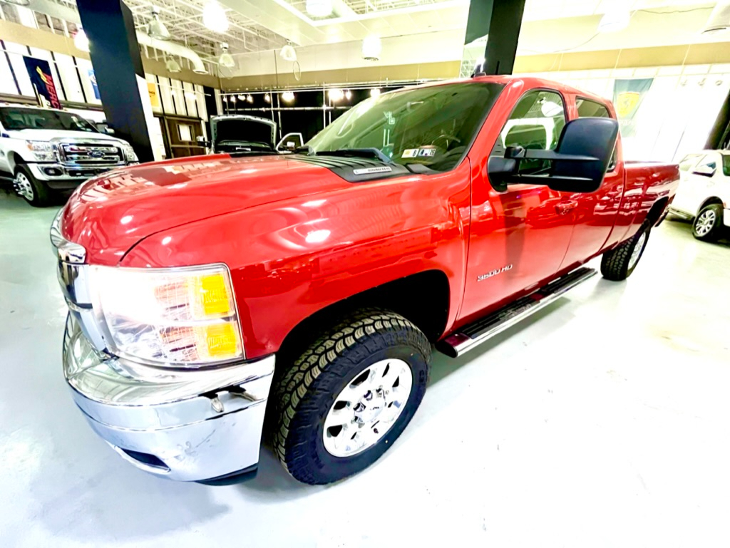 Chevrolet Silverado 3500HD LTZ Crew Cab 4WD 2013