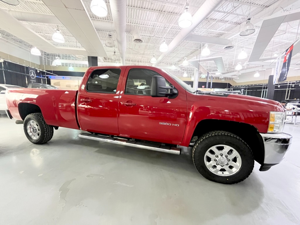 Chevrolet Silverado 3500HD LTZ Crew Cab 4WD 2013