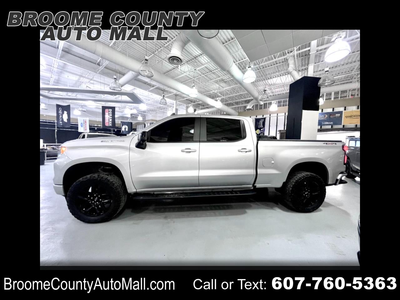 2022 Chevrolet Silverado 1500 RST Crew Cab 4WD