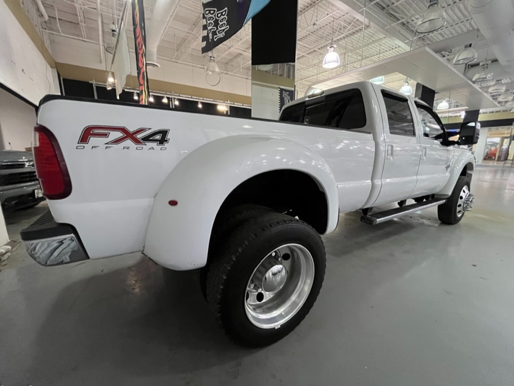 Ford F-450 SD Platinum Crew Cab DRW 4WD 2016