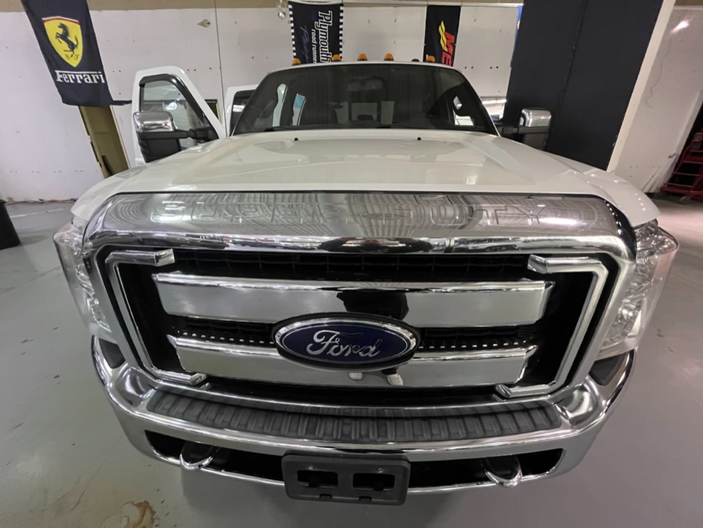 Ford F-450 SD Platinum Crew Cab DRW 4WD 2016