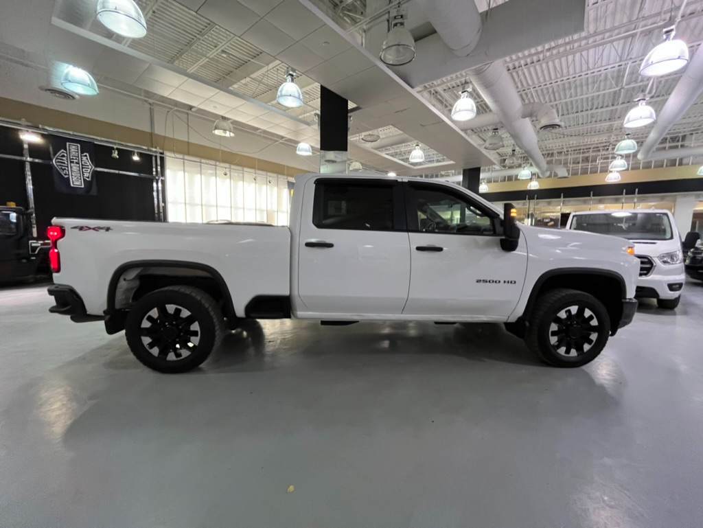 Chevrolet Silverado 2500HD Custom Crew Cab Short Box 4WD 2020