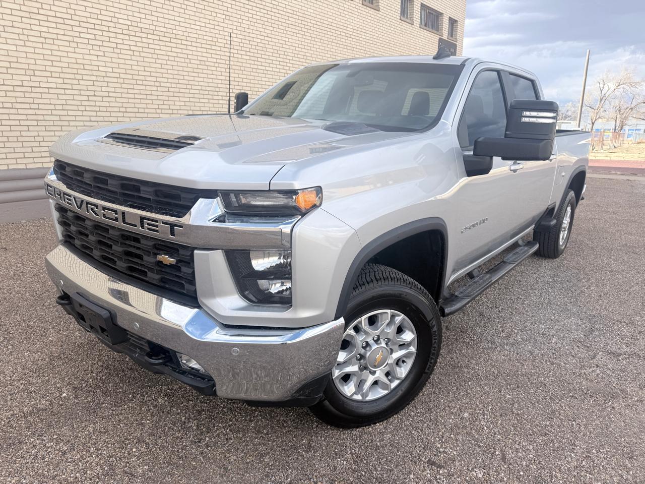 Chevrolet Silverado 2500HD LT Crew Cab 4WD 2020