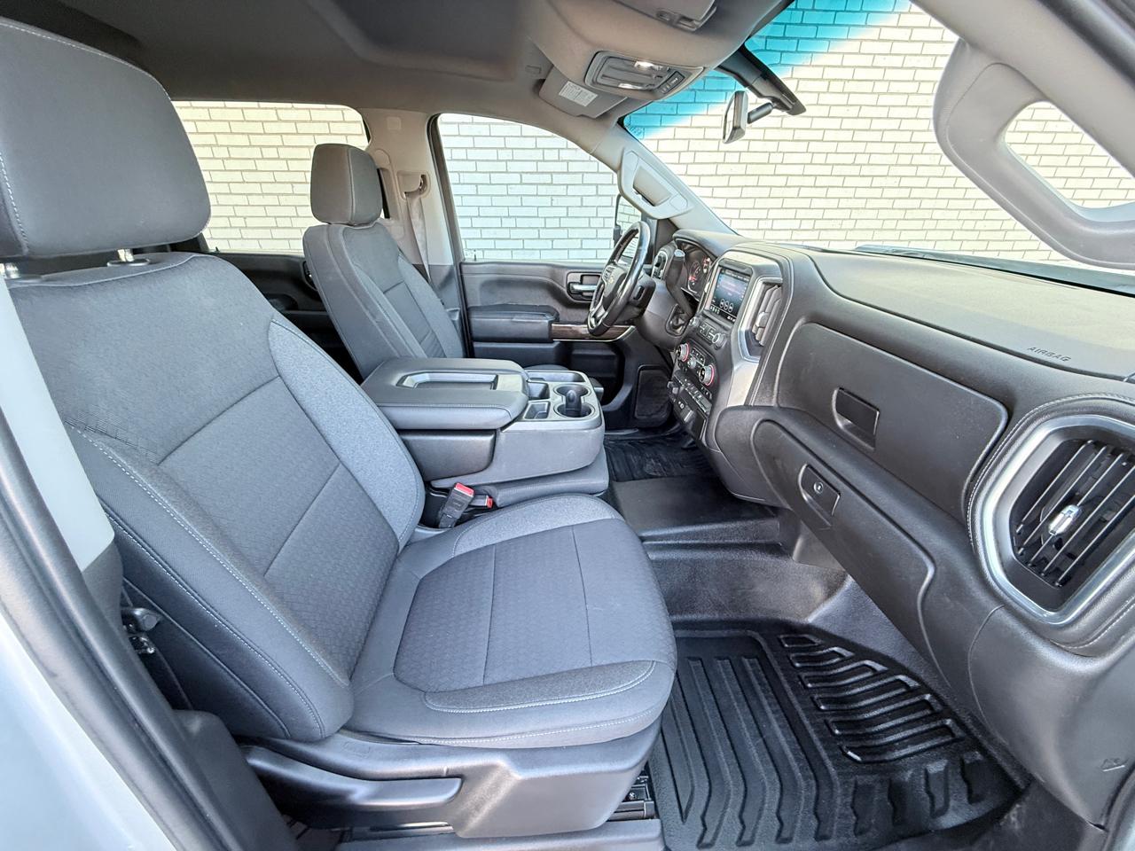 Chevrolet Silverado 2500HD LT Crew Cab 4WD 2020