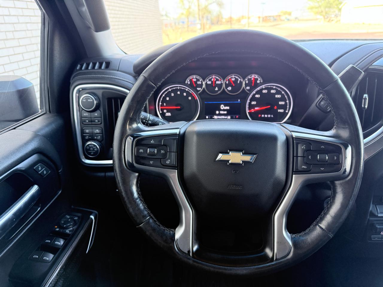 Chevrolet Silverado 2500HD LT Crew Cab 4WD 2020