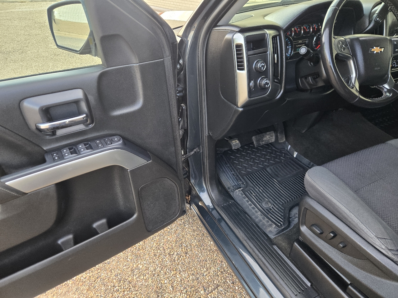 Chevrolet Silverado 1500 LT Double Cab 4WD 2018