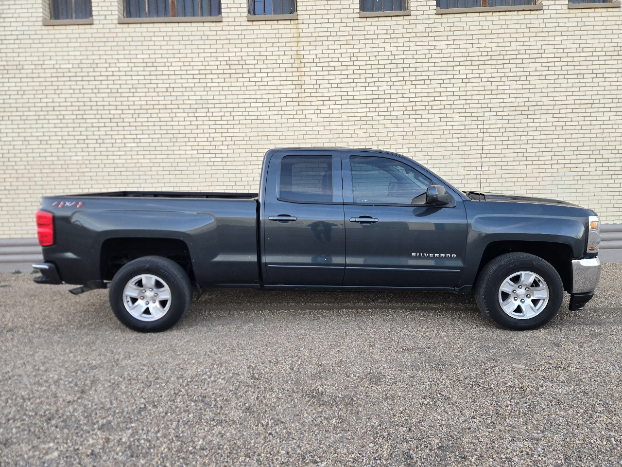 Chevrolet Silverado 1500 LT Double Cab 4WD 2018