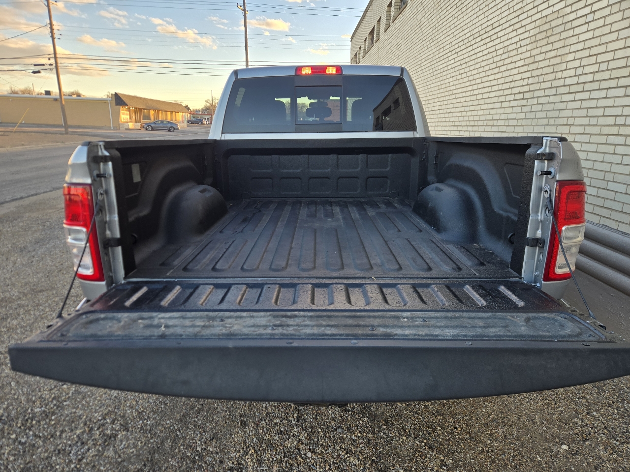 RAM 2500 Tradesman Crew Cab 4WD 2022