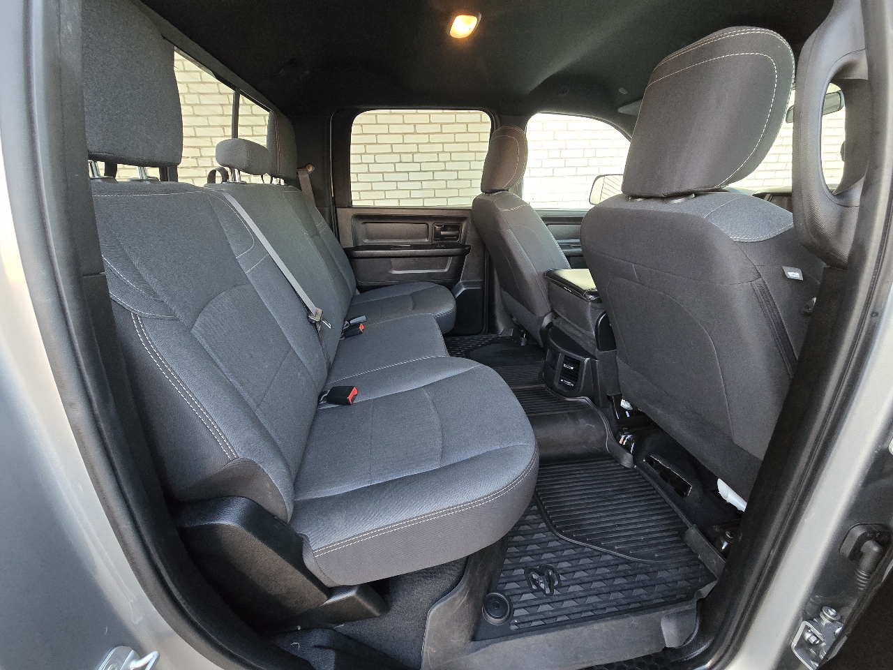 RAM 2500 Tradesman Crew Cab 4WD 2022