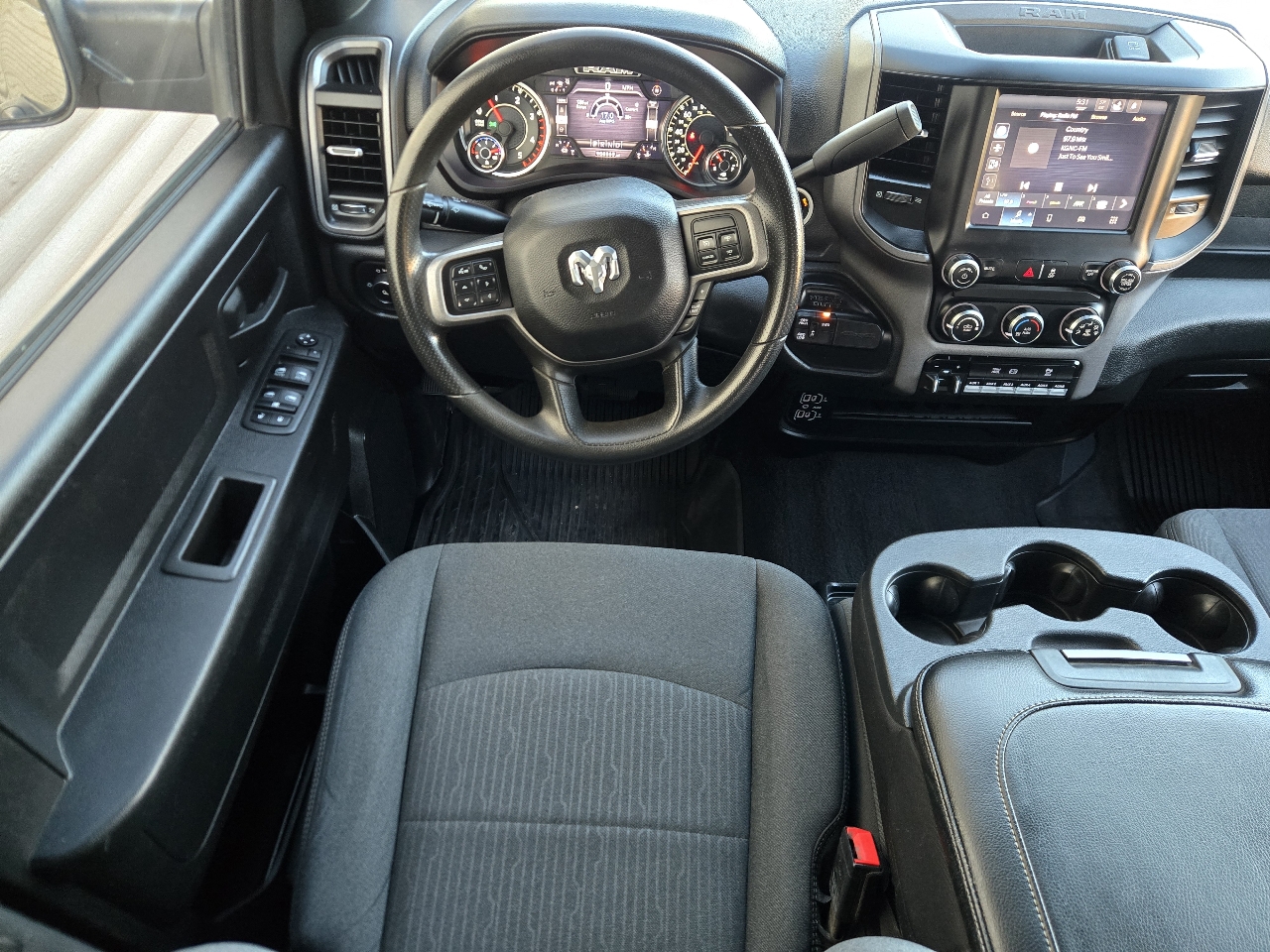 RAM 2500 Tradesman Crew Cab 4WD 2022