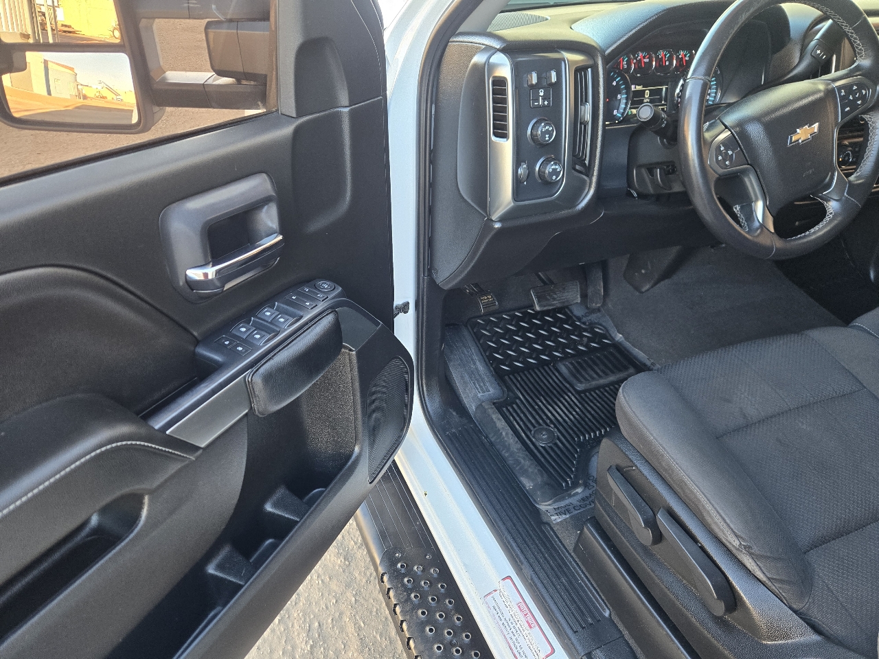Chevrolet Silverado 2500HD LT Double Cab 4WD 2019