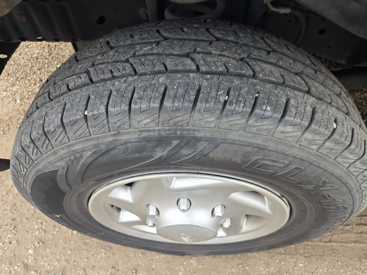 Ford Econoline Cargo Van E-250 Commercial 2014