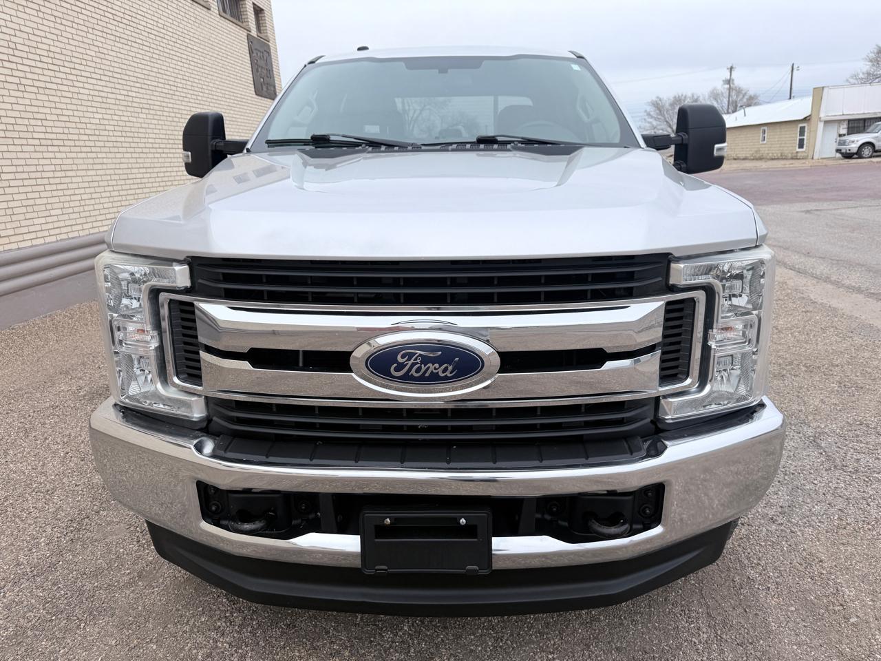 Ford Super Duty F-250 SRW XLT 4WD Crew Cab 6.75' Box 2019
