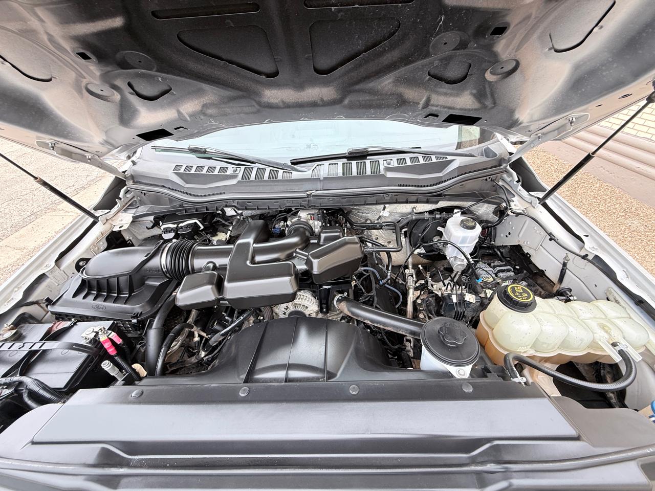 Ford Super Duty F-250 SRW XLT 4WD Crew Cab 6.75' Box 2019