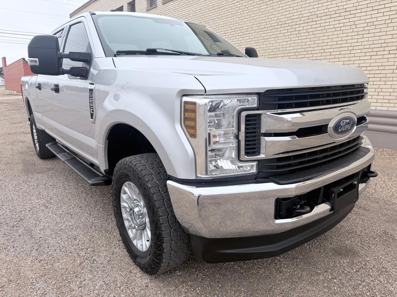 Ford Super Duty F-250 SRW XLT 4WD Crew Cab 6.75' Box 2019