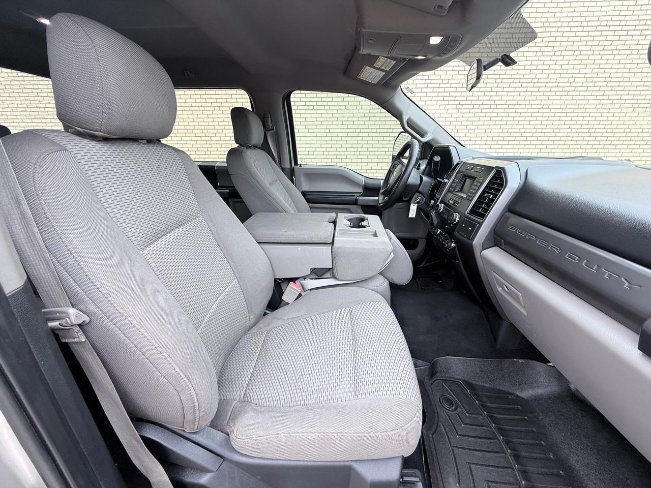 Ford Super Duty F-250 SRW XLT 4WD Crew Cab 6.75' Box 2019