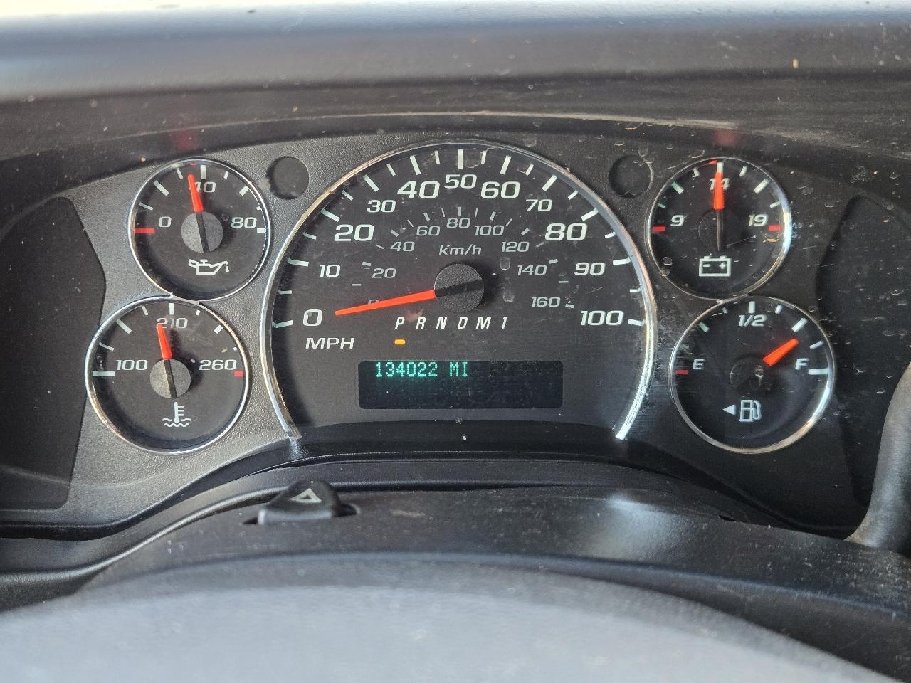 Chevrolet Express Cargo Van RWD 2500 135" 2014