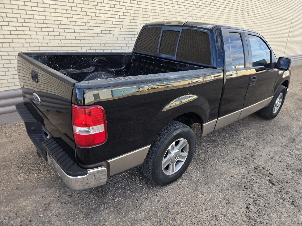 Ford F-150 XLT SuperCab 2WD 2005