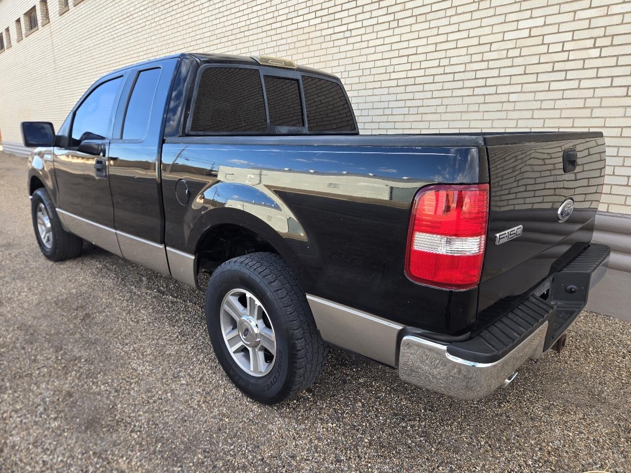 Ford F-150 XLT SuperCab 2WD 2005