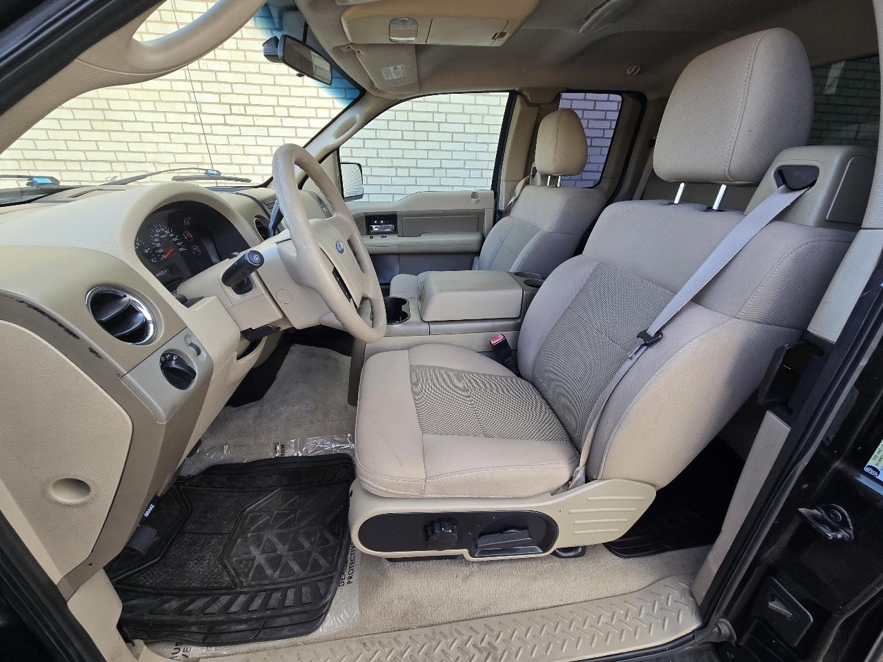 Ford F-150 XLT SuperCab 2WD 2005