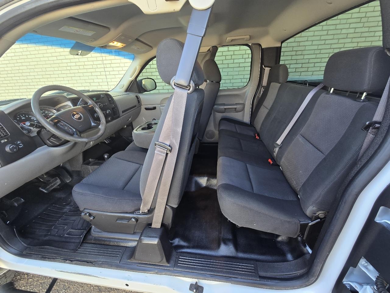 Chevrolet Silverado 2500HD 4WD Ext Cab 158.2" Work Truck 2013