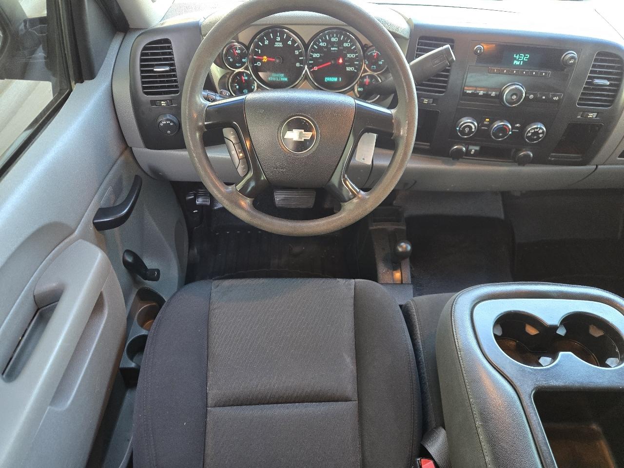 Chevrolet Silverado 2500HD 4WD Ext Cab 158.2" Work Truck 2013