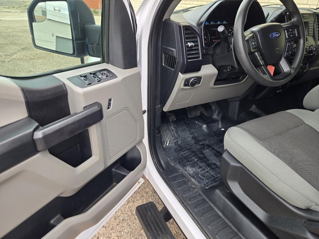 Ford F-150 XL SuperCab 4WD 2017