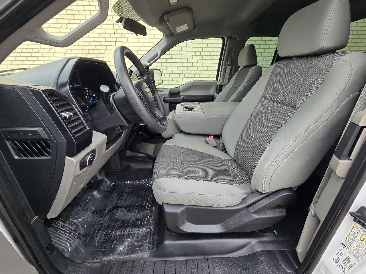 Ford F-150 XL SuperCab 4WD 2017