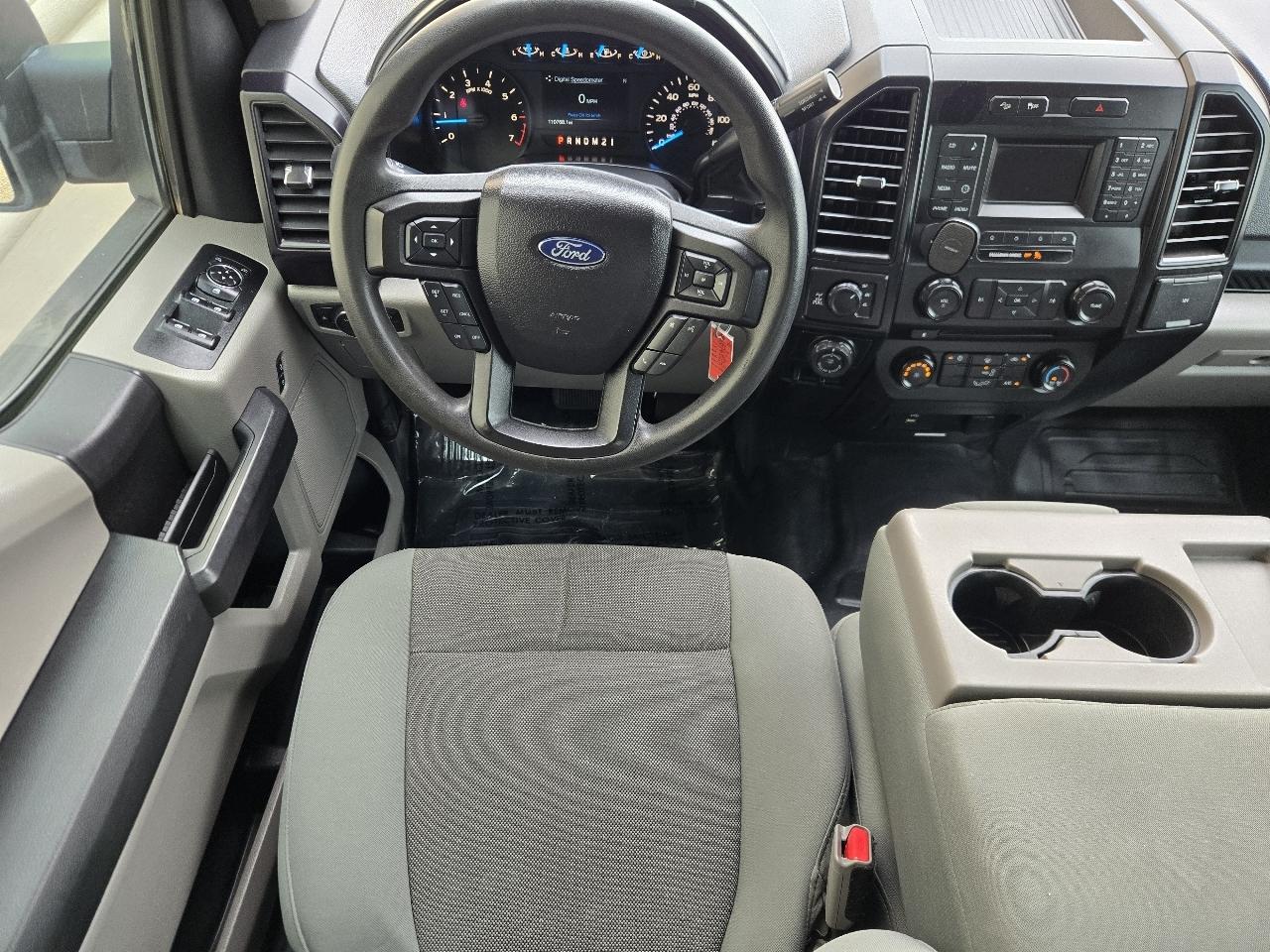 Ford F-150 XL SuperCab 4WD 2017