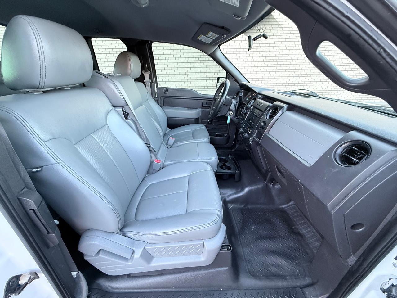 Ford F-150 4WD SuperCab 145" Lariat 2013