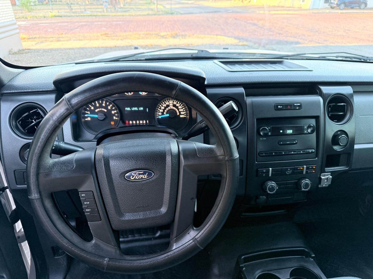 Ford F-150 4WD SuperCab 145" Lariat 2013