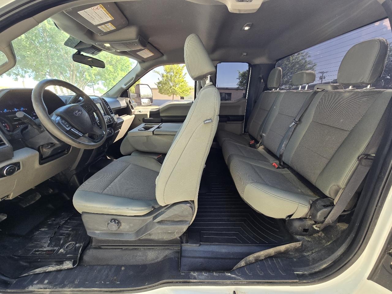 Ford Super Duty F-250 SRW XL 4WD SuperCab 8' Box 2022