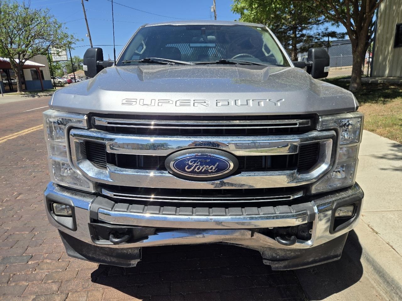 Ford Super Duty F-250 SRW XLT 4WD SuperCab 6.75' Box 2022