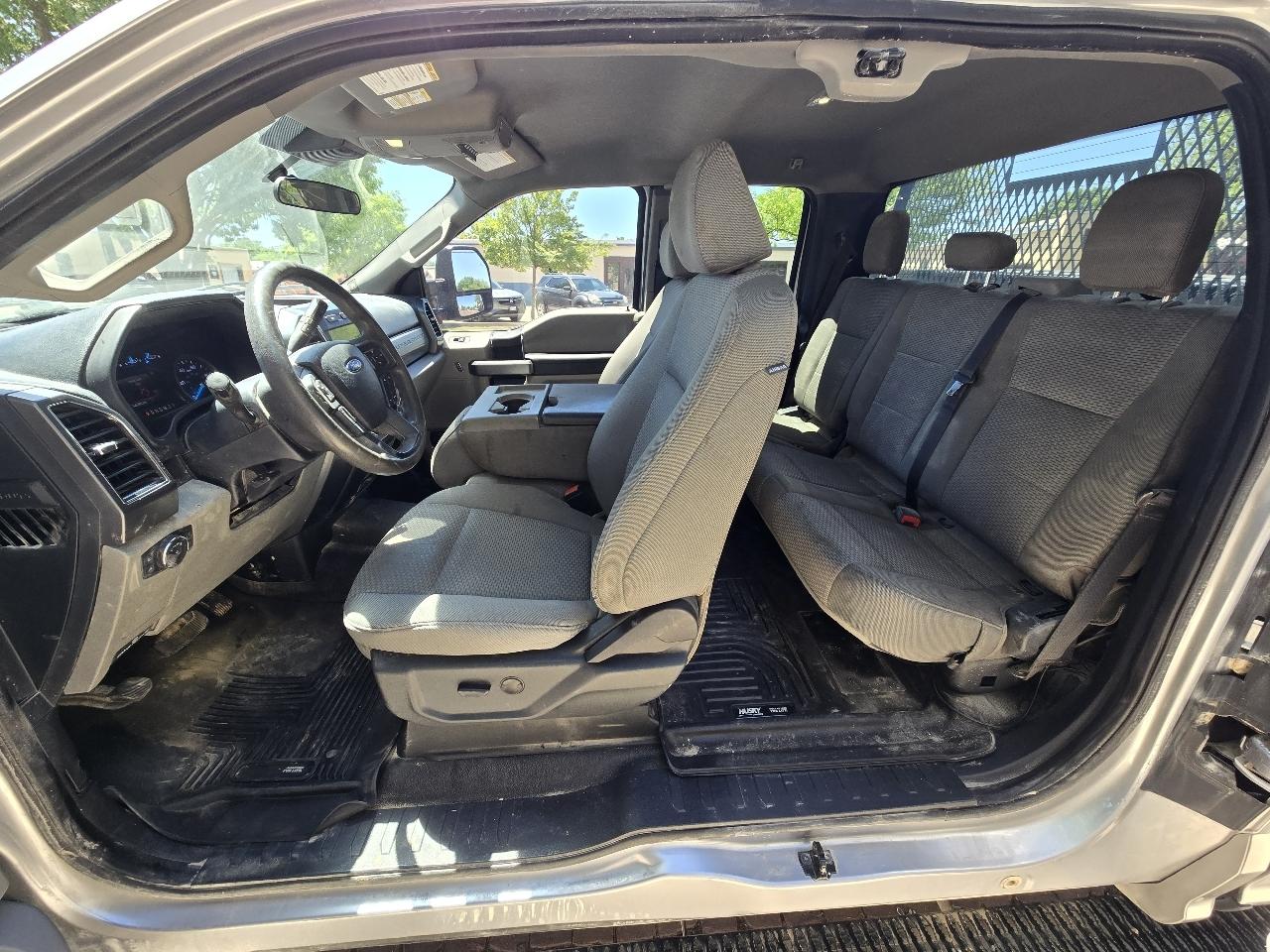 Ford Super Duty F-250 SRW XLT 4WD SuperCab 6.75' Box 2022