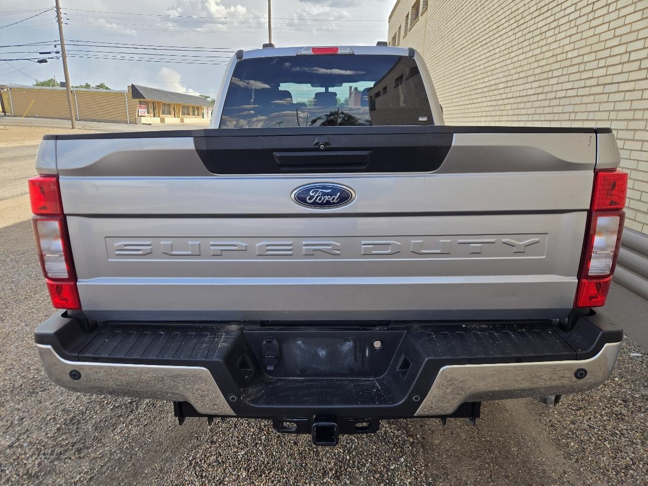 Ford Super Duty F-250 SRW XLT 4WD SuperCab 6.75' Box 2022