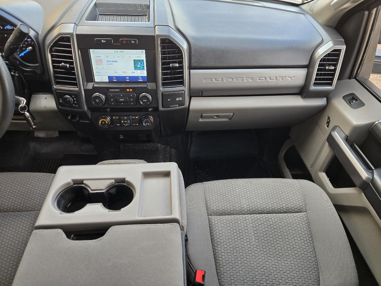 Ford Super Duty F-250 SRW XLT 4WD SuperCab 6.75' Box 2022
