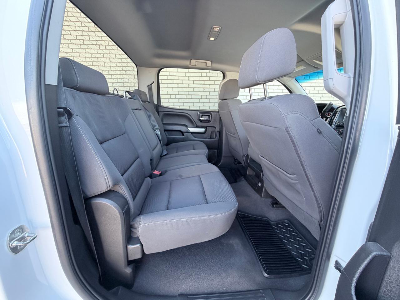 Chevrolet Silverado 1500 2WD Crew Cab 143.5" LT w/1LT 2018