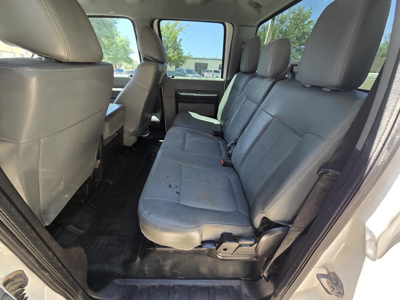 Ford Super Duty F-250 SRW 4WD Crew Cab 172" XL 2015