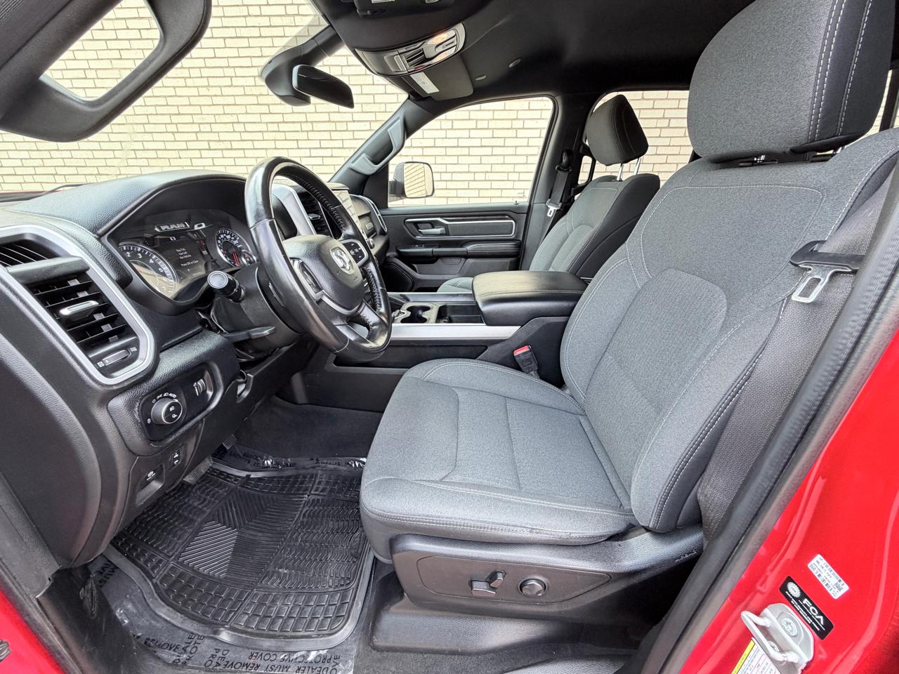 RAM 1500 Big Horn 2WD Quad Cab 2022