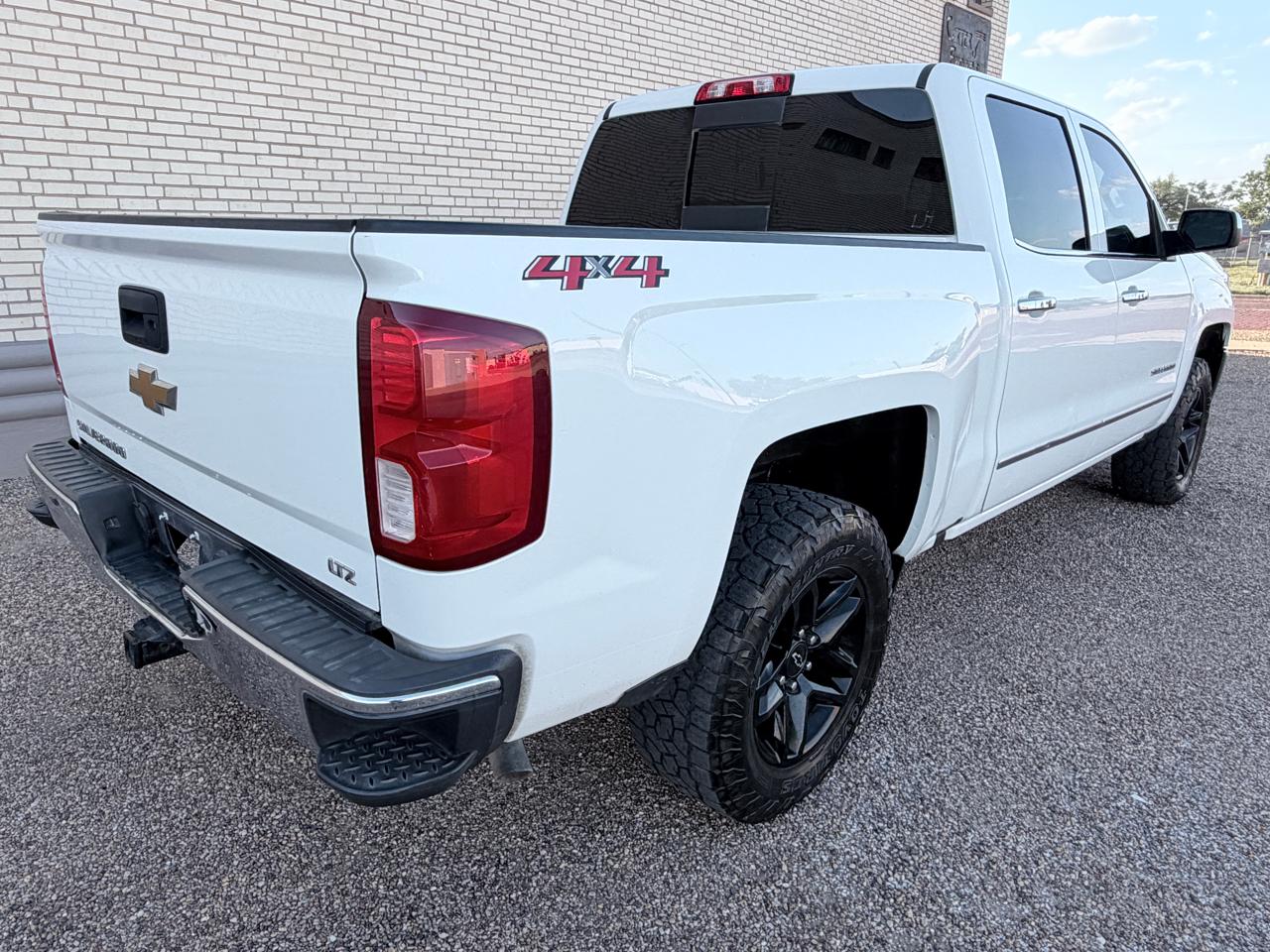 Chevrolet Silverado 1500 LTZ Crew Cab 4WD 2018