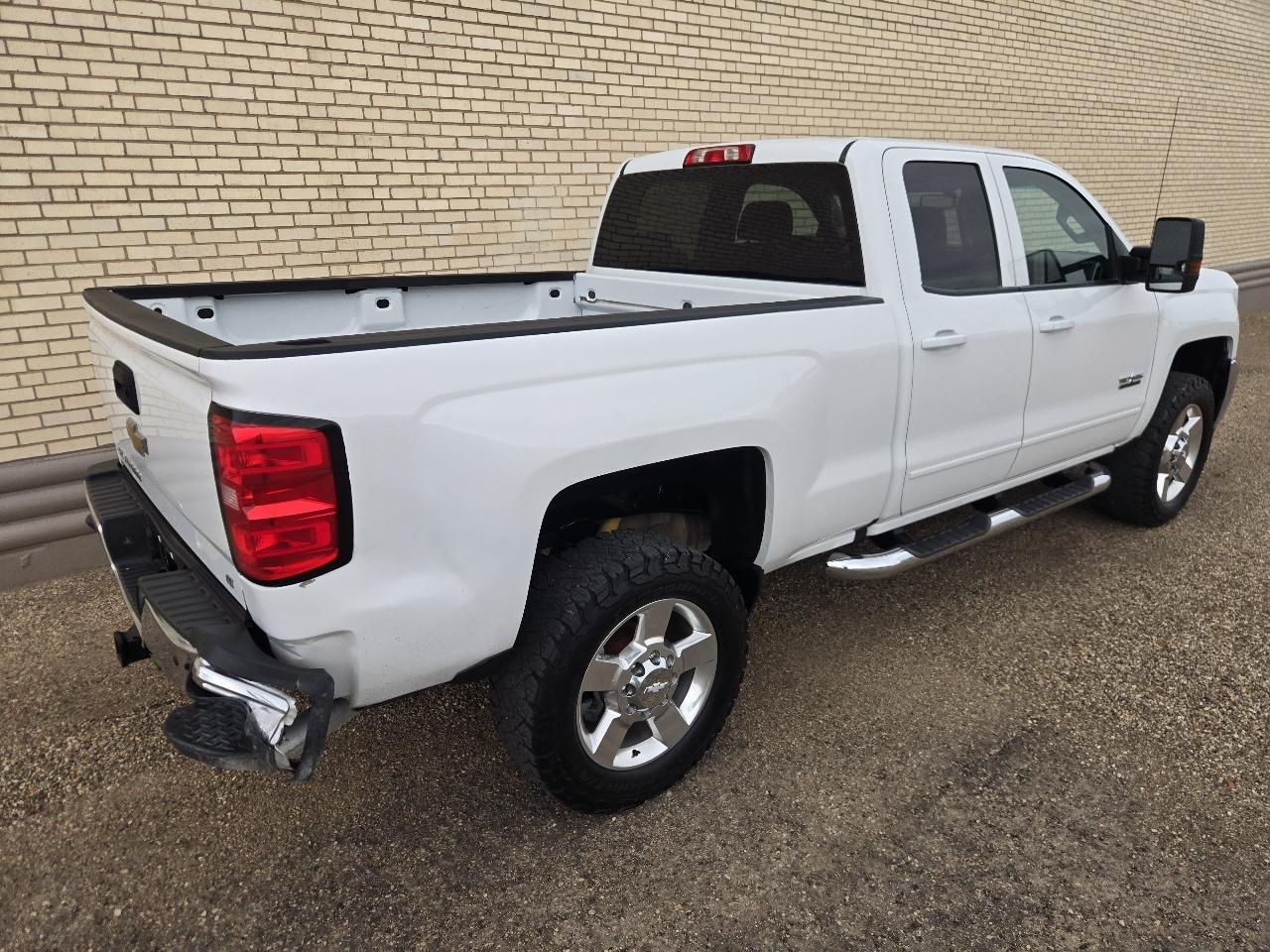Chevrolet Silverado 2500HD LT Double Cab 4WD 2019