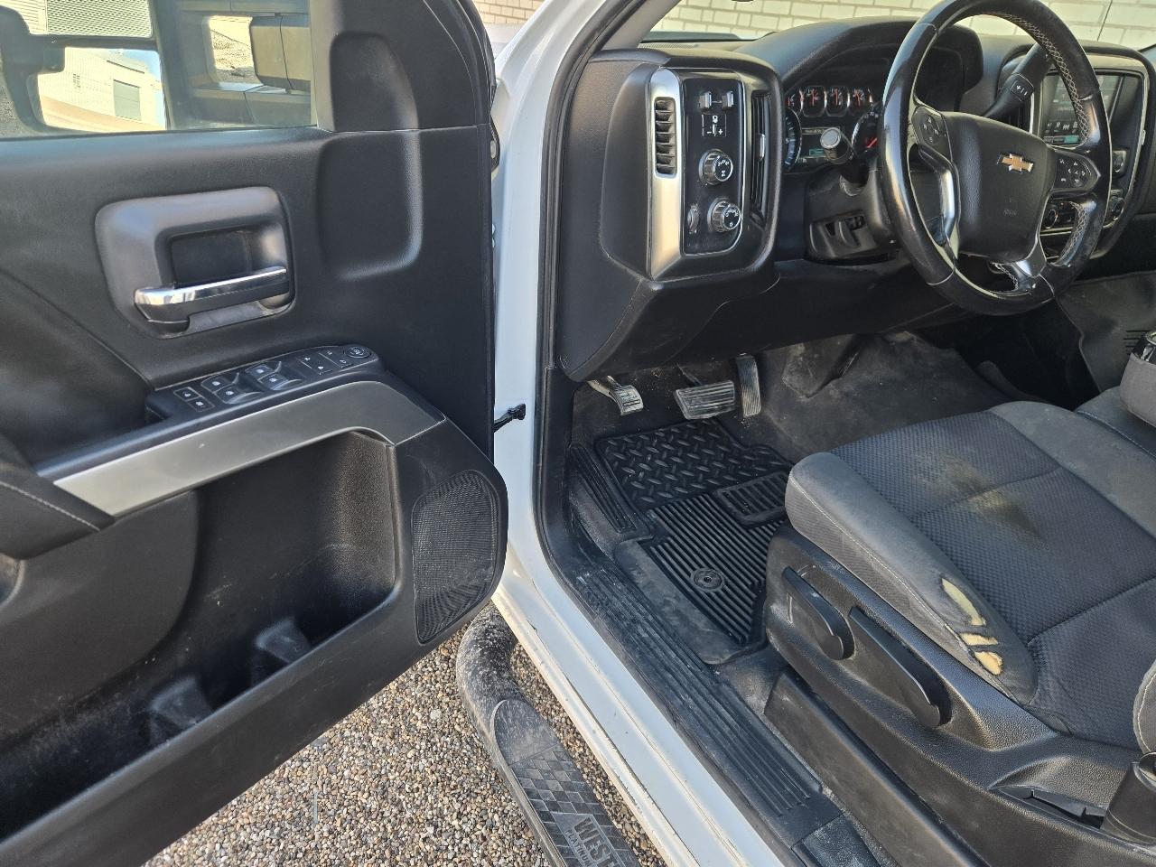 Chevrolet Silverado 2500HD LT Double Cab 4WD 2019