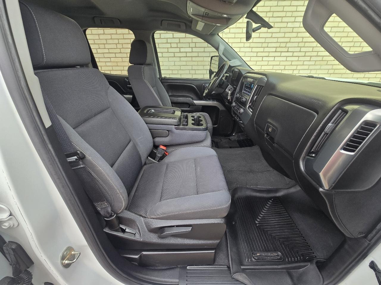 Chevrolet Silverado 2500HD LT Double Cab 4WD 2019