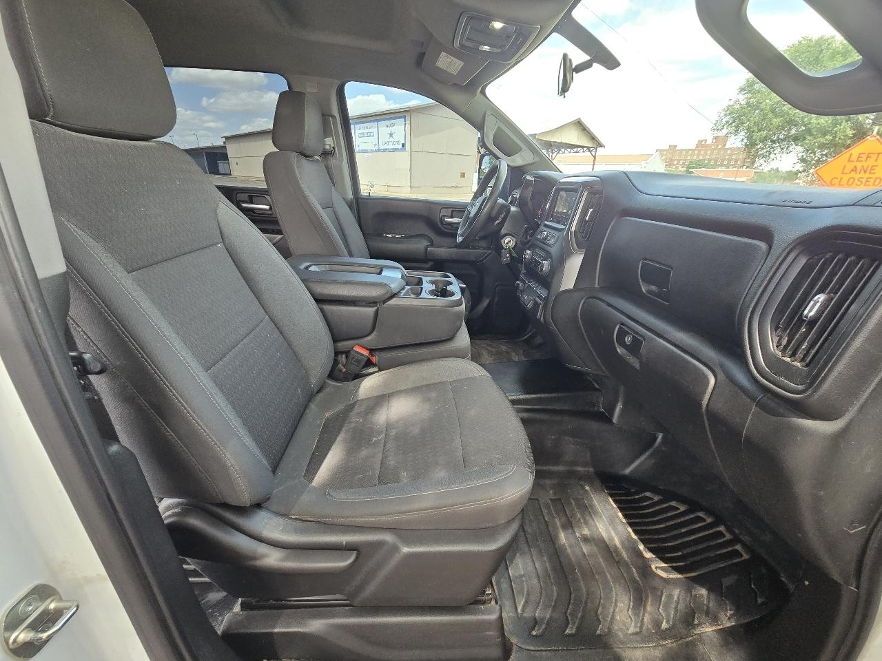 Chevrolet Silverado 2500HD Work Truck Crew Cab 4WD 2023