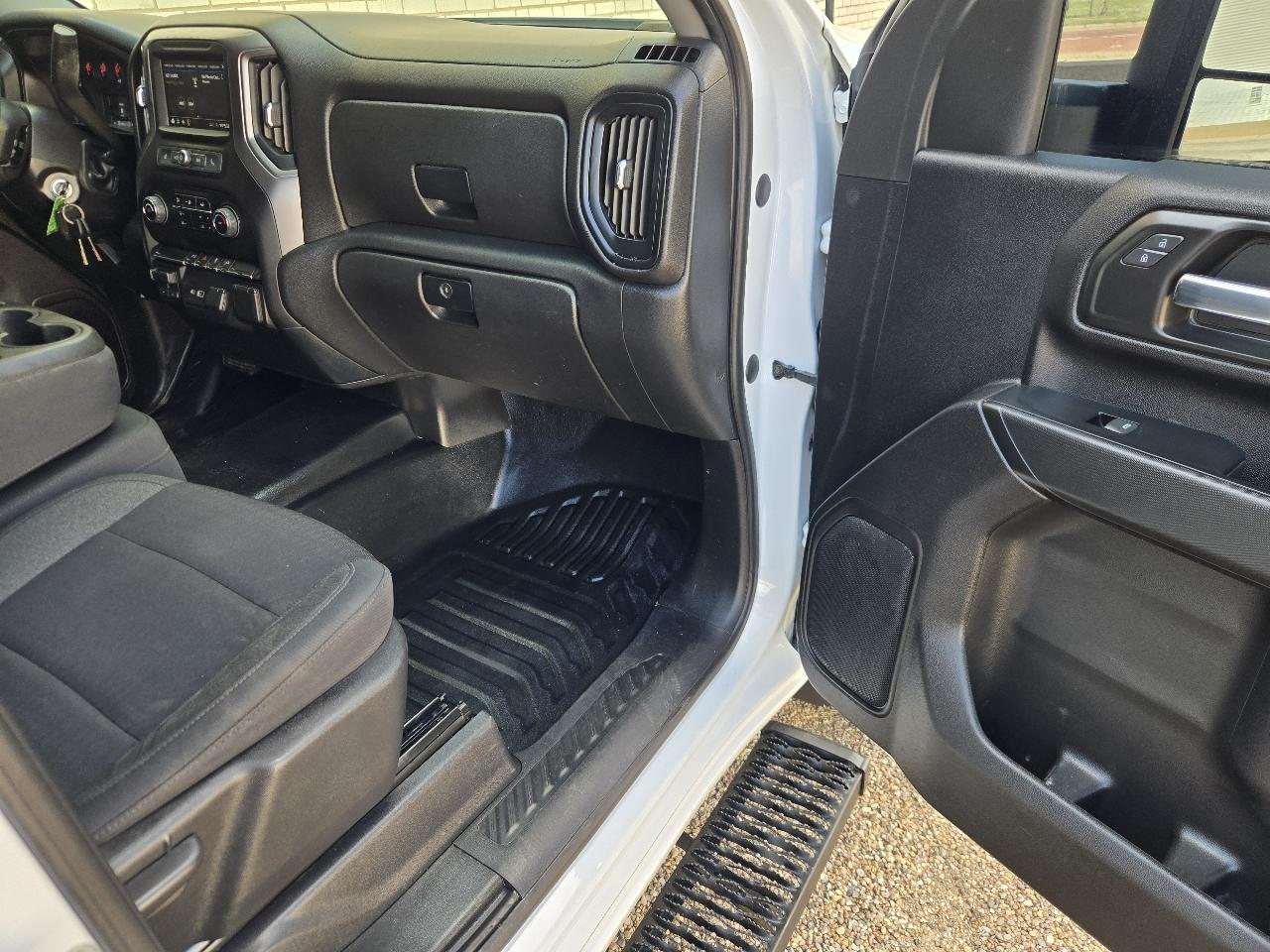 Chevrolet Silverado 2500HD Work Truck Crew Cab 4WD 2023