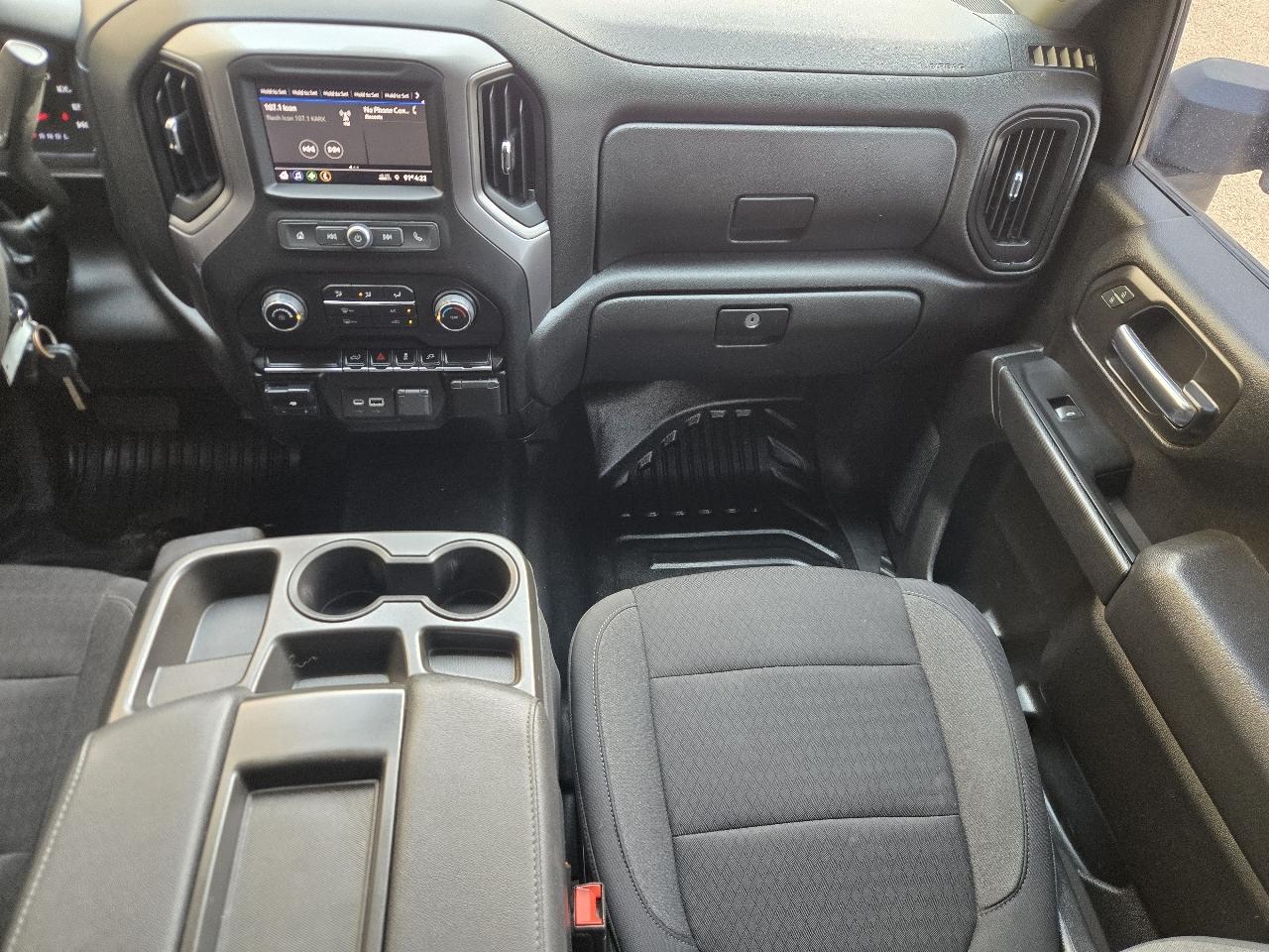 Chevrolet Silverado 2500HD Work Truck Crew Cab 4WD 2023