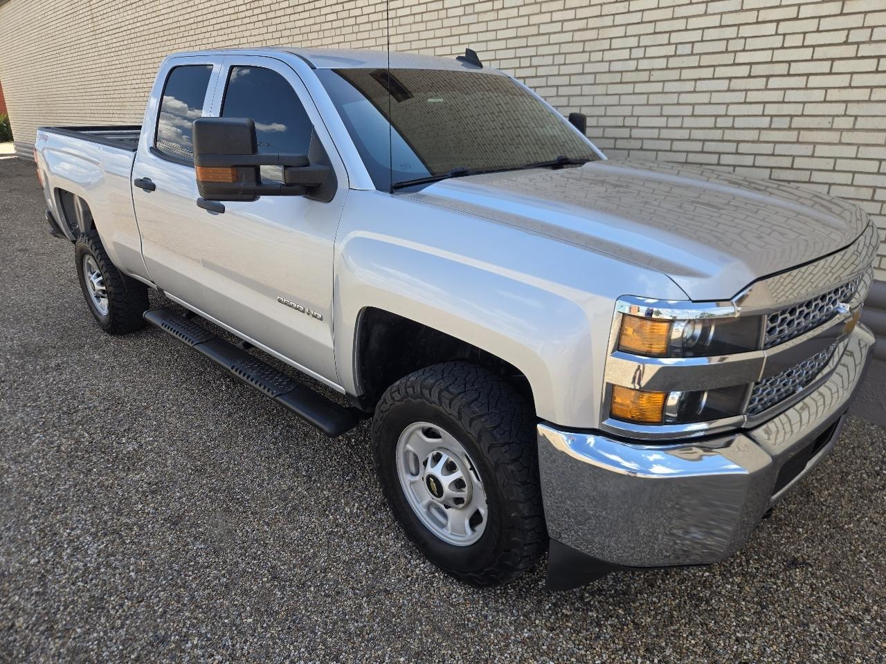 Chevrolet Silverado 2500HD Work Truck Double Cab 4WD 2019